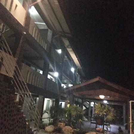 Nausori Airport Hotel Exterior foto
